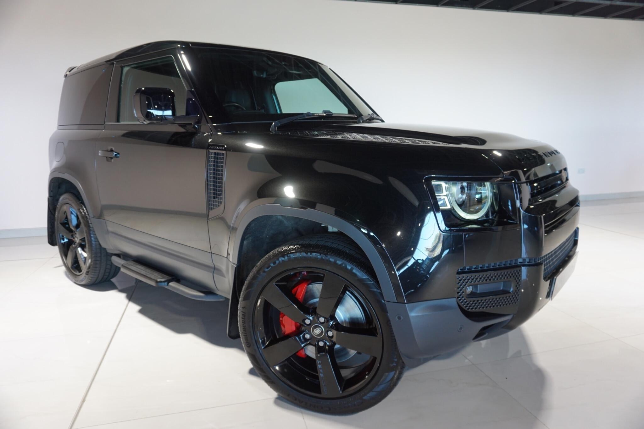 Land Rover Defender 90 3.0 D250 MHEV SE Hard Top SUV 3dr Diesel Auto 4WD SWB Euro 6 (s/s) (250 ps)